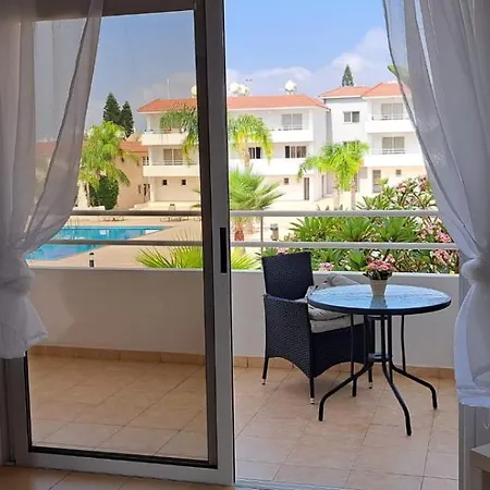 Nissi 3 Pool View Apartment Agia Napa