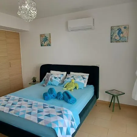 Nissi 3 Pool View Apartment