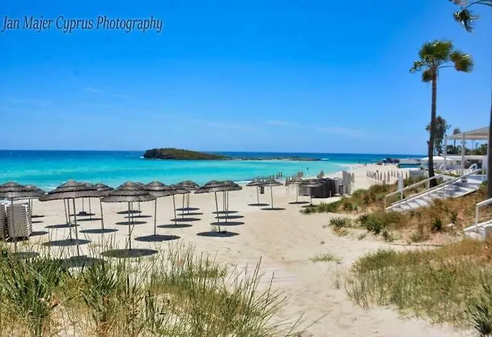 Nissi 3 Pool View * Ayia Napa