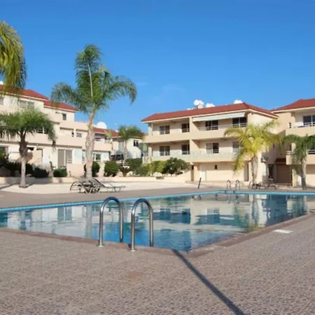 Nissi 3 Pool View איה נאפה